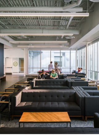 https://quadatyork.ip-swiftlab.com/wp-content/uploads/2020/05/Explore-Amenities-2-1.jpg