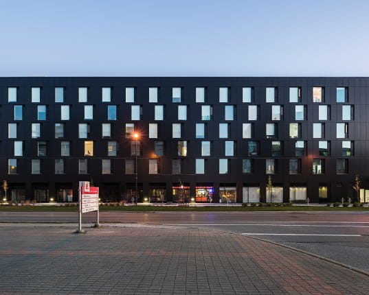 https://quadatyork.ip-swiftlab.com/wp-content/uploads/2020/05/On-Campus.jpg